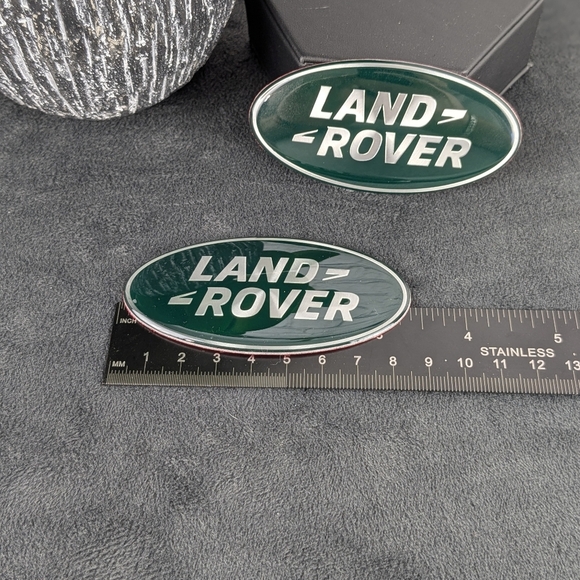 (2) Land Rover green silver grille emblem badge nameplate decal - Picture 2 of 7
